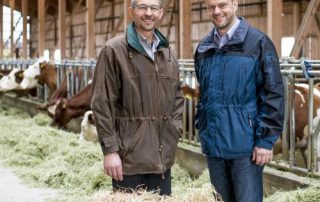 urs_brndli_links_prsident_und_daniel_brtschi_geschftsfhrer_im_stall.jpg